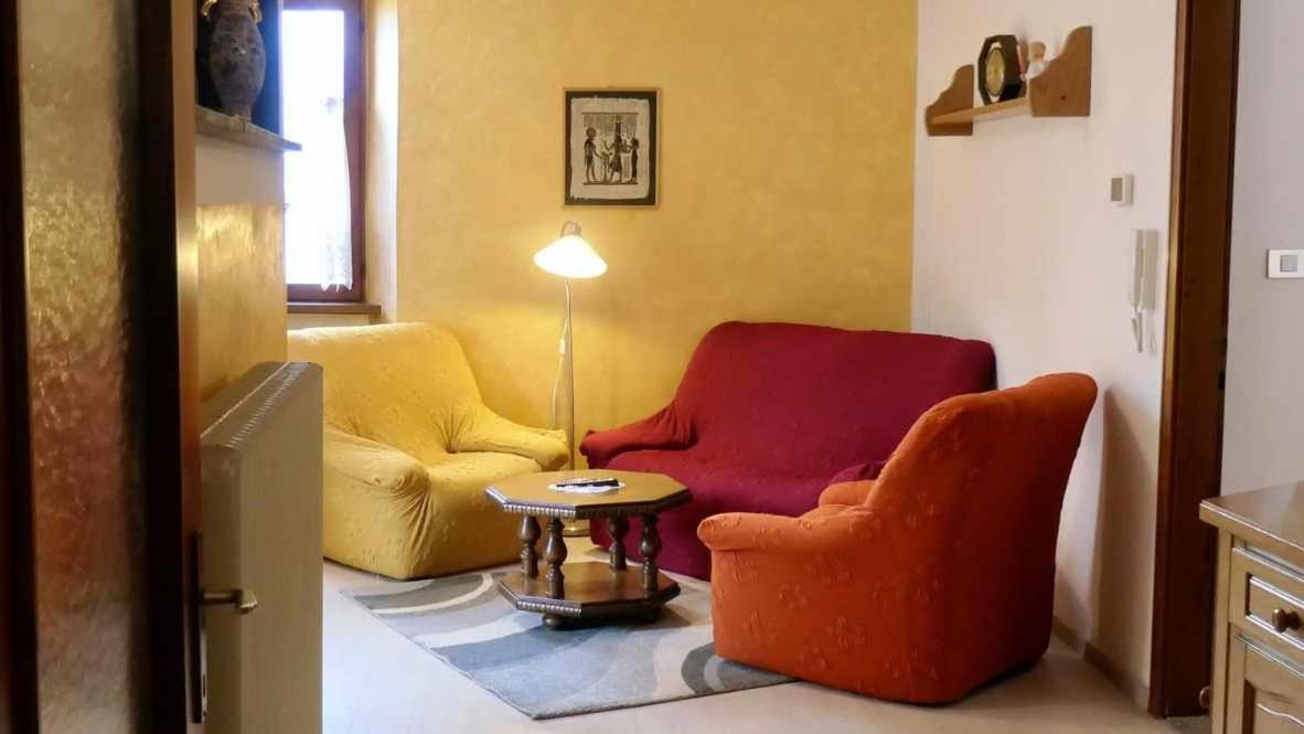Casa Malpaga Tenna Ospitar מראה חיצוני תמונה
