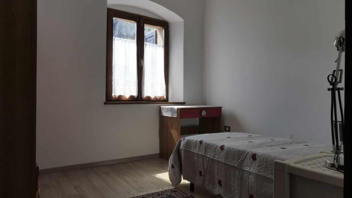 Casa Malpaga Tenna Ospitar מראה חיצוני תמונה